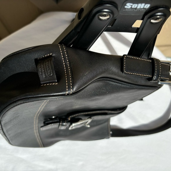 Black Leather Buckle Flap Zipper Shoulder Bag - Picture 12 of 16